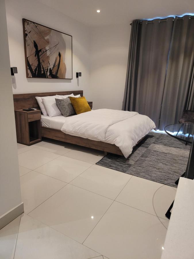 Rt Properties @ The Lennox Airport Residential อักกรา ภายนอก รูปภาพ