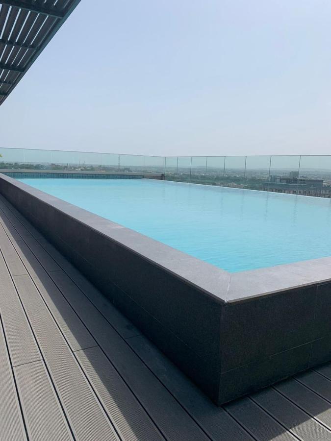 Rt Properties @ The Lennox Airport Residential อักกรา ภายนอก รูปภาพ